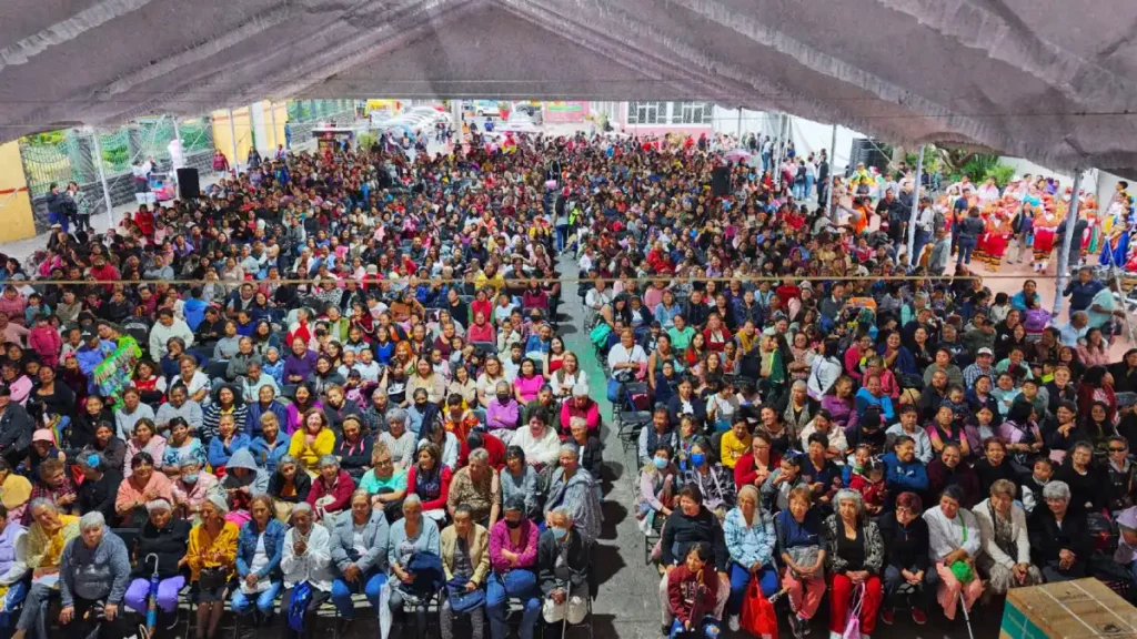 Encabeza Omar Muñoz junto a Tere Alfaro, gran celebración por el “Día de las Madres”