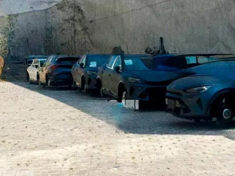 Cupra Angelópolis de Puebla sufre el robo de 64 neumáticos de autos nuevos