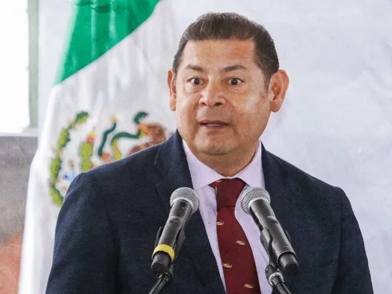 Gobierno de Puebla promete diálogo con activistas desalojados por Grupo Proyecta