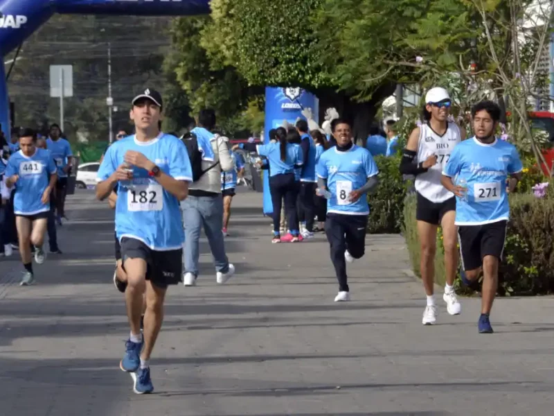 Celebra la BUAP carrera por el Día Internacional de la Enfermería