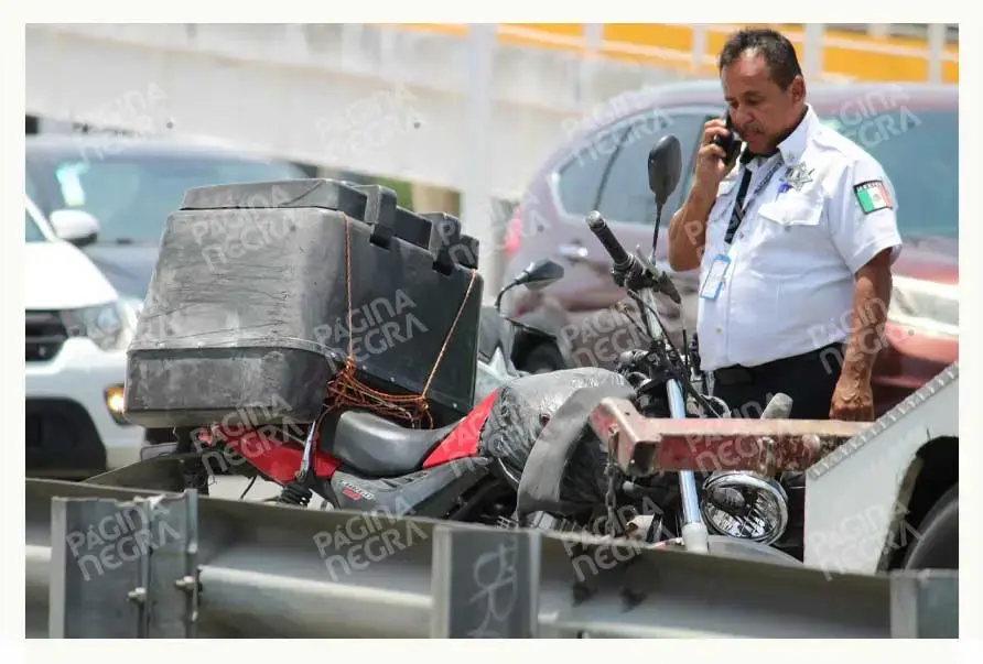 Motociclista murió tras ser embestido por camioneta en Infonavit Loma Bella, Puebla
