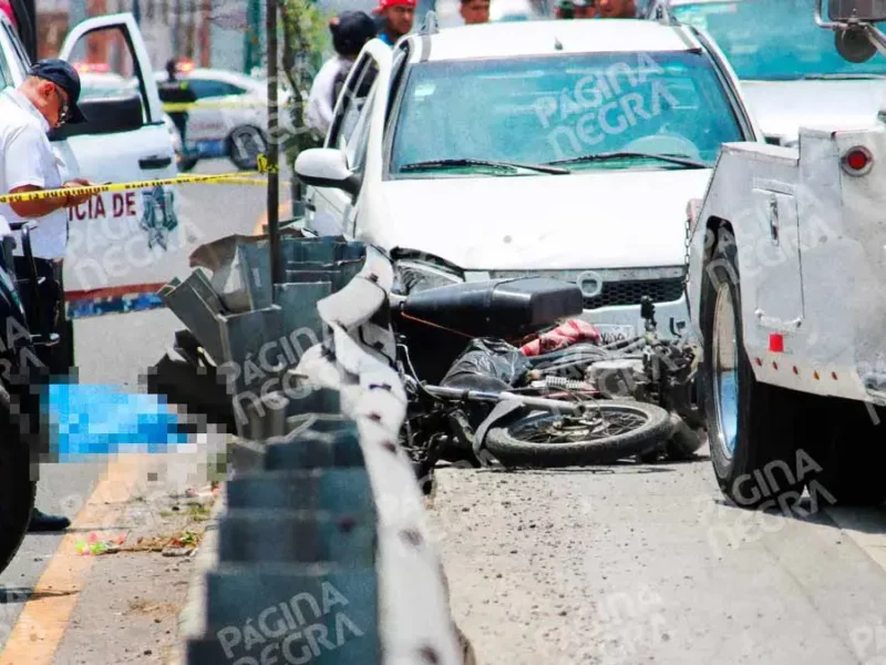 Motociclista murió tras ser embestido por camioneta en Infonavit Loma Bella, Puebla