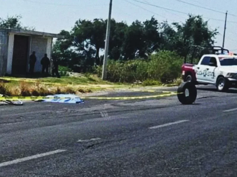 Ciclista murió en la carretera federal México-Puebla; aparentemente lo atropellaron