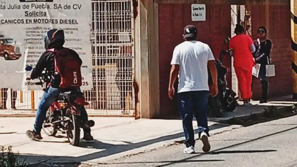 Murió trabajador de Cerámica Santa Julia en Huejotzingo tras accidente con maquinaria, empresa intentó bloquear investigación