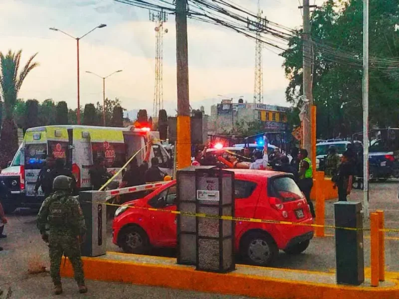 Atacaron a balazos a un hombre en AutoZone de San Martín Texmelucan 