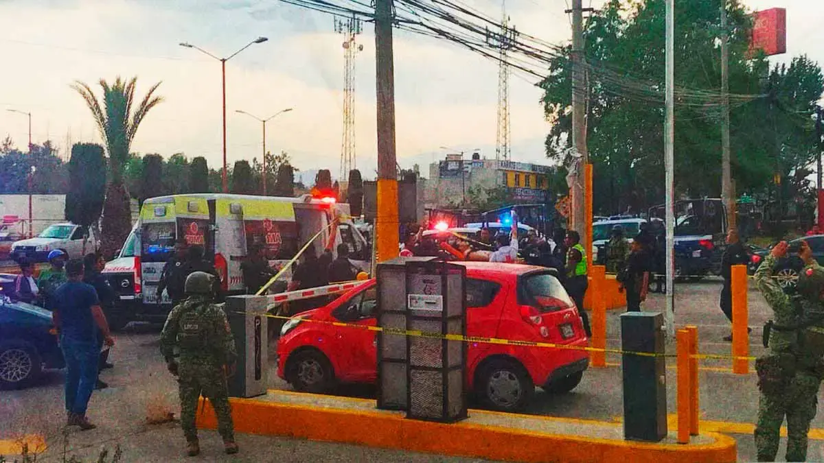 Atacaron a balazos a un hombre en AutoZone de San Martín Texmelucan 