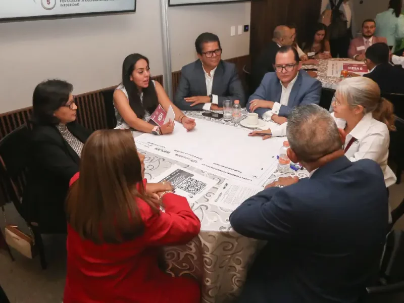 Gobierno de la Ciudad realizó el Foro Empresarial sobre Política Municipal Anticorrupción