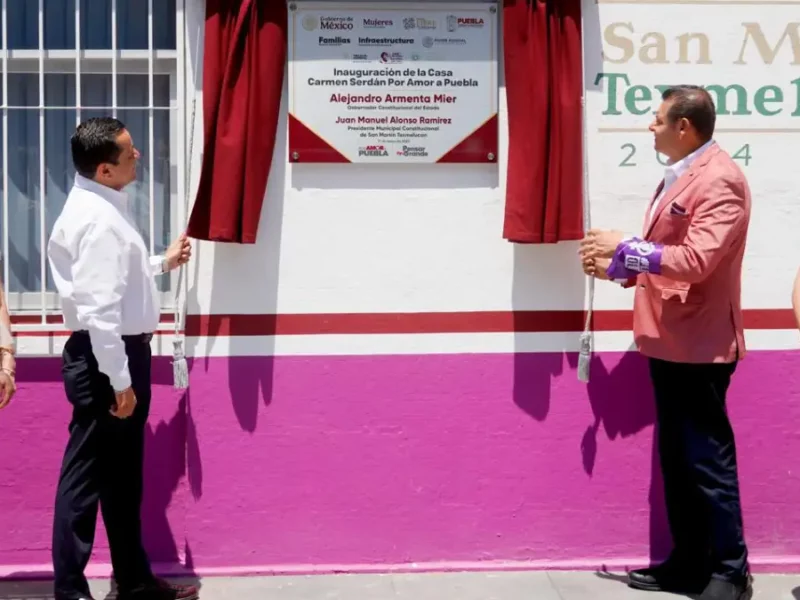 Gobernador Alejandro Armenta y presidente municipal Juan Manuel Alonso inauguraron la casa Carmen Serdán