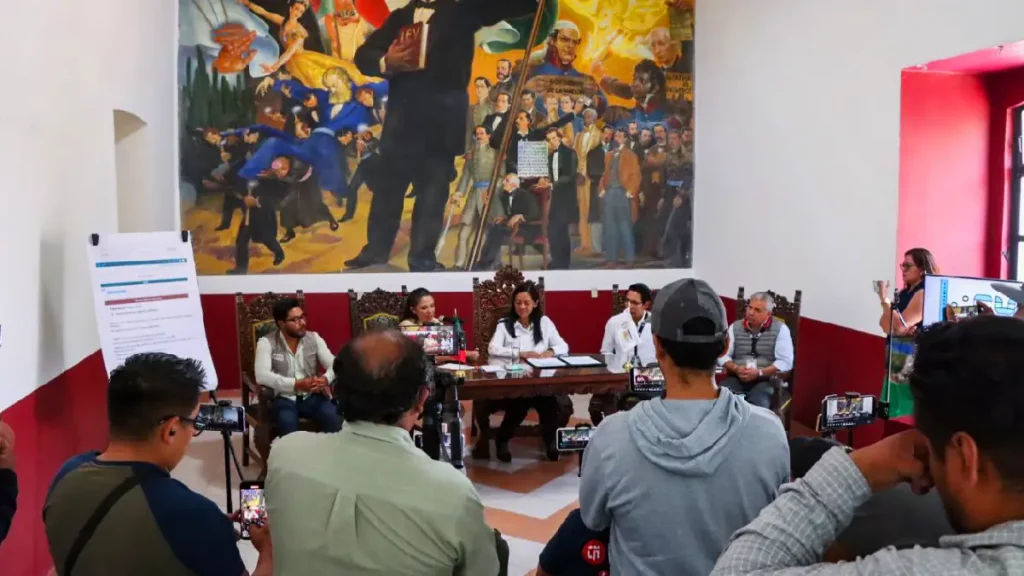Ariadna Ayala gestiona licenciatura en Derecho en campus BUAP Atlixco y brinda más de 3 mdp para el laboratorio de gastronomía