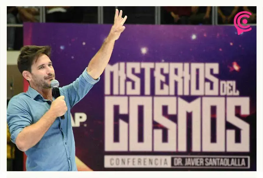 Javier Santaolalla recordó en Puebla cómo nació su pasión por divulgar ciencia en redes sociales 