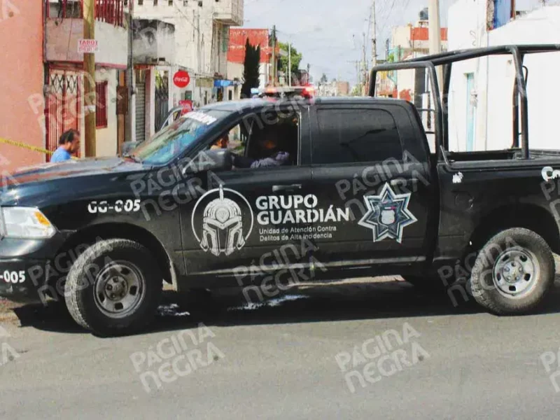 Riña dejó un herido de bala en Puebla; presuntamente hombre se disparó en la rodilla