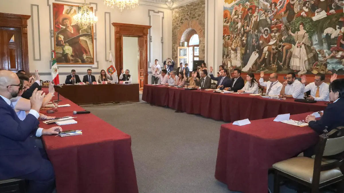 Fortalecen análisis jurídico del Gobierno de la Ciudad con participación interinstitucional