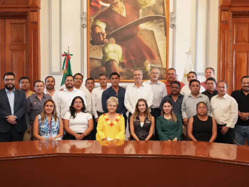 Sostiene Pepe Chedraui reunión con presidentes auxiliares para dar seguimineto a obras estatales