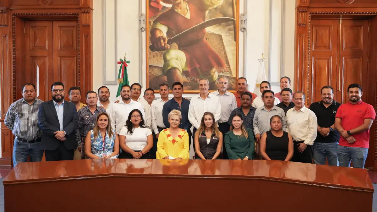 Sostiene Pepe Chedraui reunión con presidentes auxiliares para dar seguimineto a obras estatales
