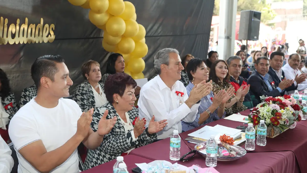 Reconoció Pepe Chedraui a las y los maestros por su labor para la formación de niñas, niños y adolescentes