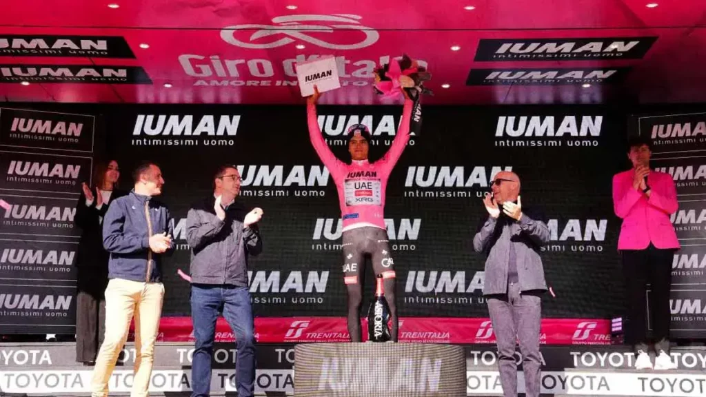 Isaac del Toro triunfa en Giro de Italia 2025 y pone en alto a México