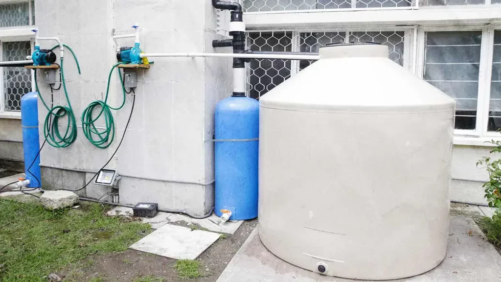 Instalarán captadores de agua en escuelas de Puebla capital a partir de agosto de 2025  