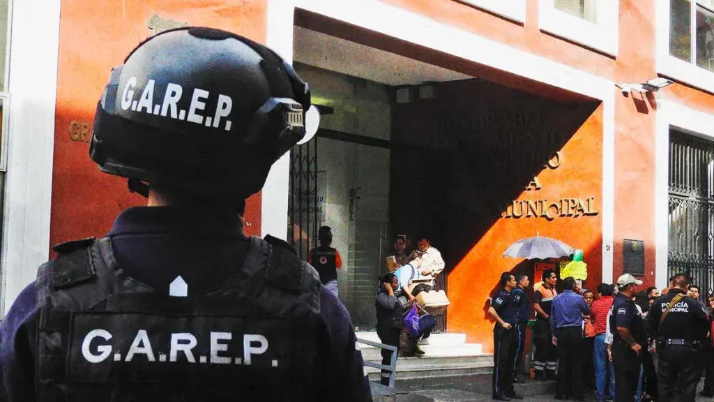 Reciben cuatro alertas de bomba en Puebla durante abril; todas fueron falsas