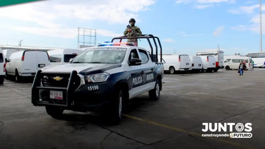 SSP y gobernación de Texmelucan implementan operativo de seguridad a favor de compradores y tianguistas