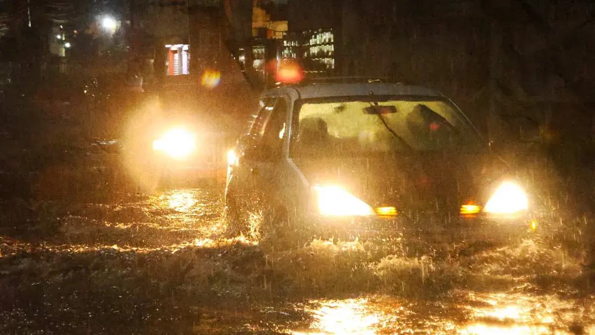 Ayuntamiento de Puebla advierte lluvias intensas por tormenta Alvin, pide a automovilistas extremar precauciones