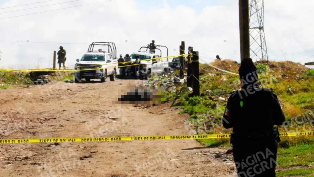 Abandonan cuerpo atado y embolsado entre límites de Puebla y Tlaxcala