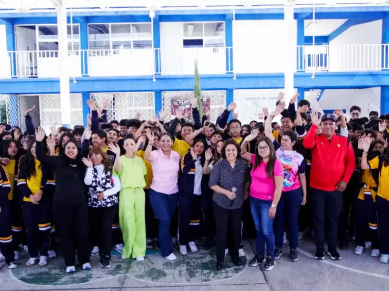 Refuerza Lupita Cuautle apoyo a juventudes con jornadas y talleres informativas