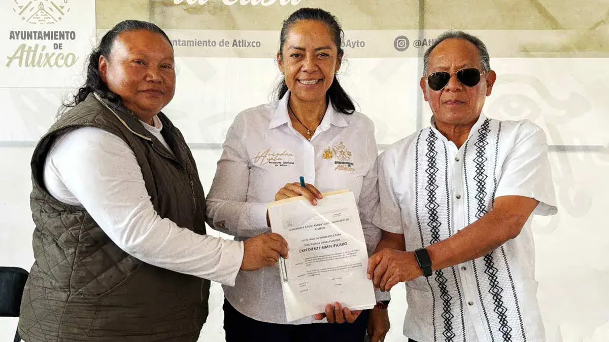 Ariadna Ayala presidenta de Atlixco inicia pavimentación integral en San Alfonso, una obra con visión social y sustentable
