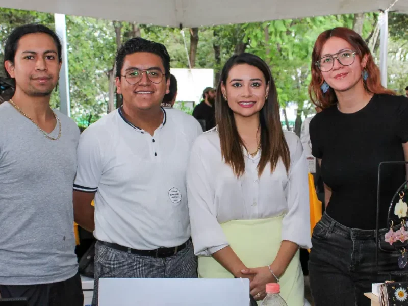 Impulsa Gobierno de la Ciudad talento joven con el Mercadito de las Juventudes