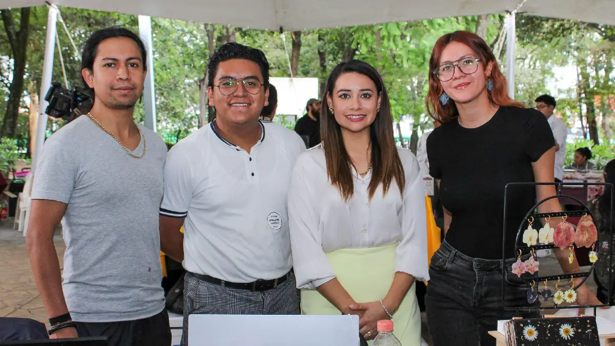 Impulsa Gobierno de la Ciudad talento joven con el Mercadito de las Juventudes