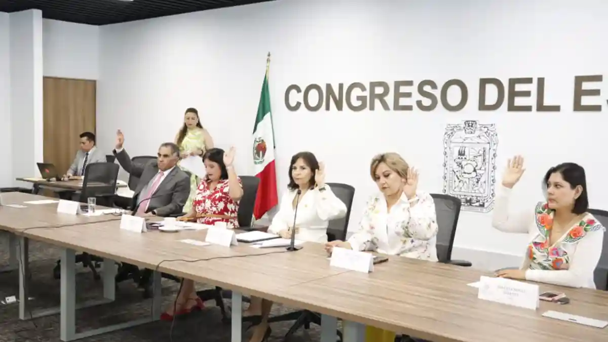 Avalan en Comisión del Congreso exhorto para impulsar campañas de concientización contra contaminación visual