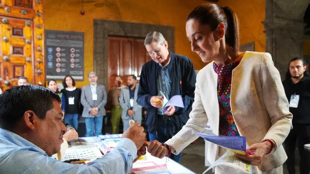 Claudia Sheinbaum califica elección del Poder Judicial como un “éxito democrático”