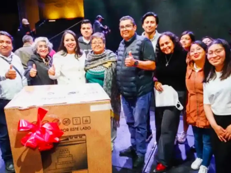 Tonantzin Fernández celebra a lo grande a las mamás cholultecas con la Fiesta Magnífica