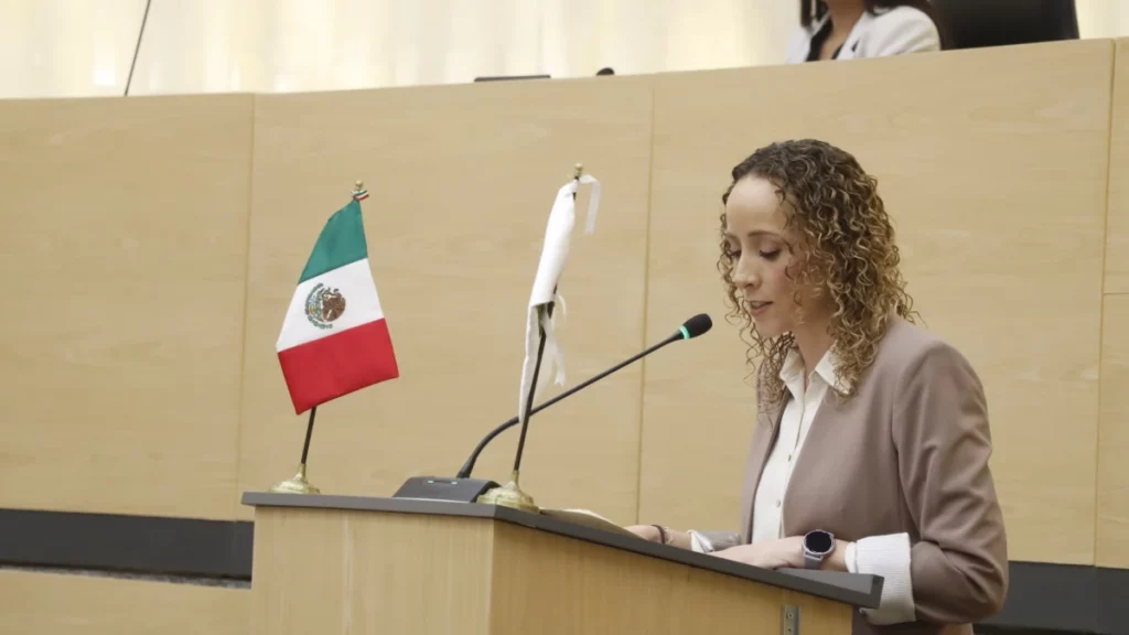 Aprueba Congreso reforma para fortalecer sistemas de educación a distancia