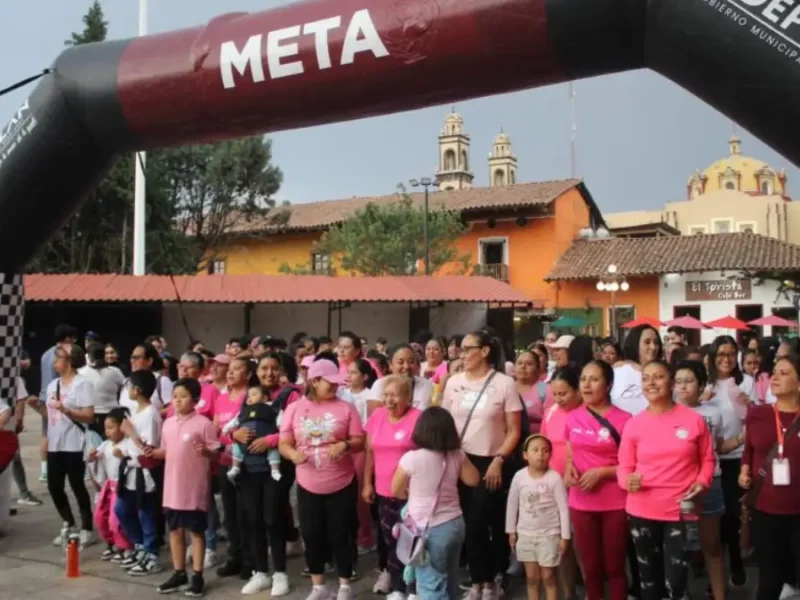 Todo un éxito la Carrera por el Día Internacional para la Donación de Leche Materna; 350 personas participaron