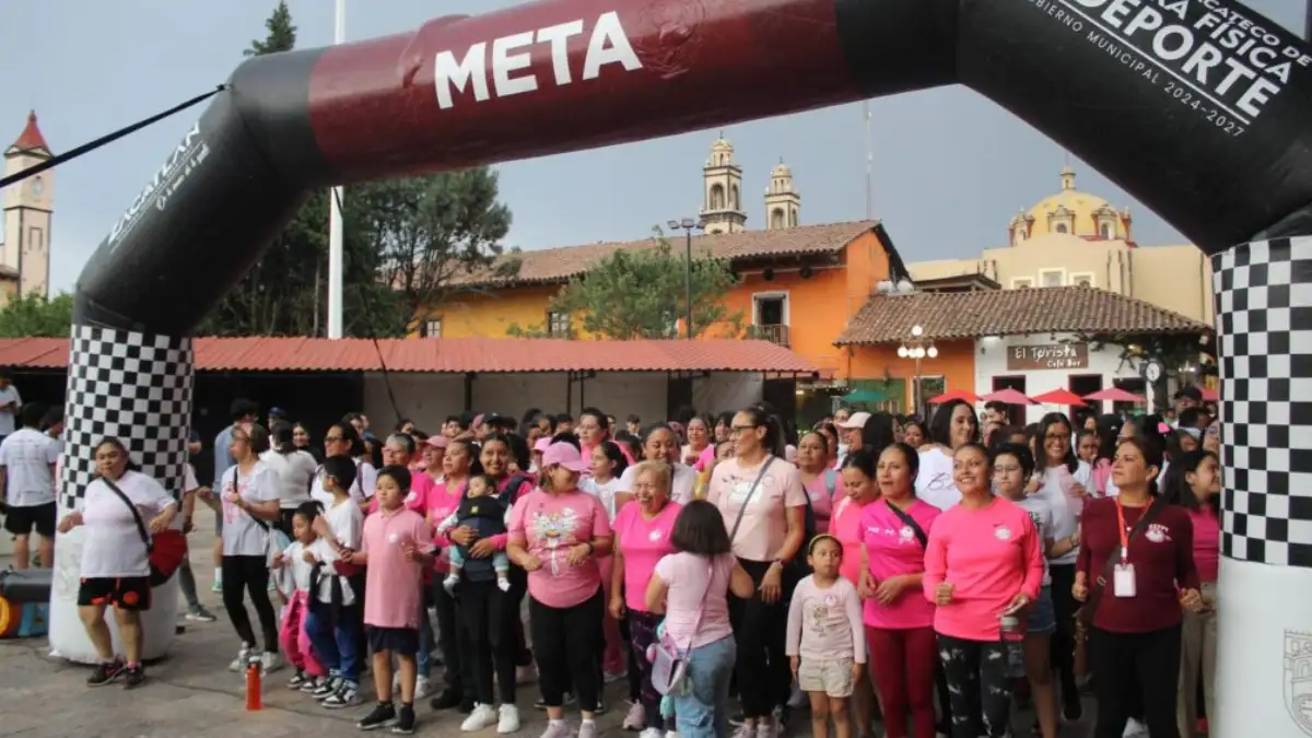 Todo un éxito la Carrera por el Día Internacional para la Donación de Leche Materna; 350 personas participaron