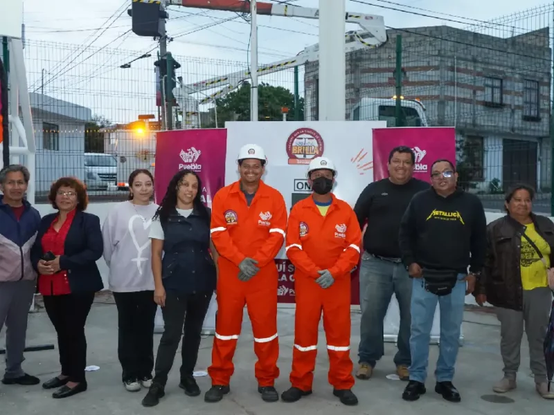 Inaugura Pepe Chedraui modernización total del alumbrado público en Tres Cruces