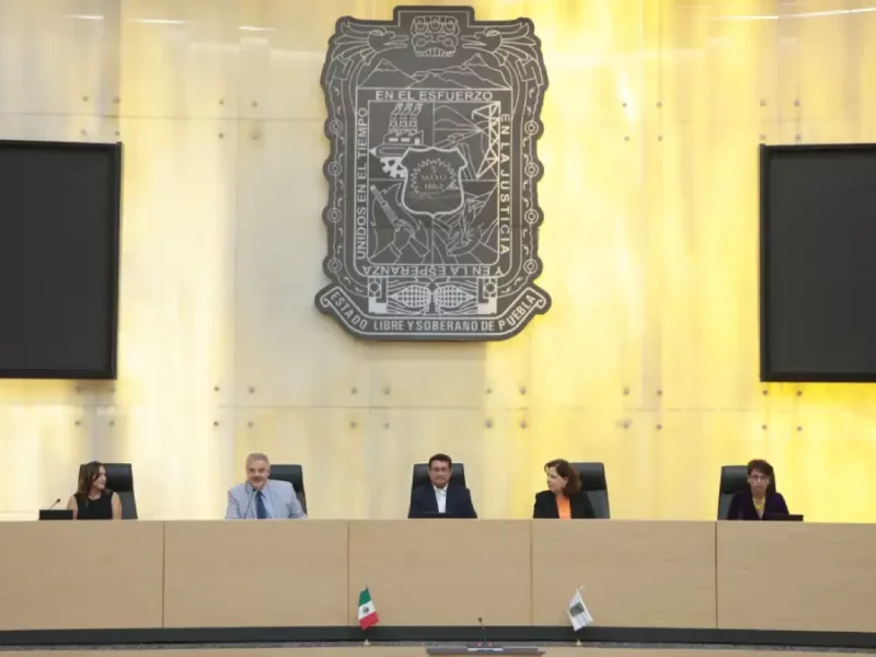 Entregan en Congreso reconocimiento a embajador de Rusia en México