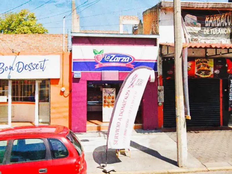 Asaltan pastelería La Zarza en Villa San Alejandro; hay dos detenidos