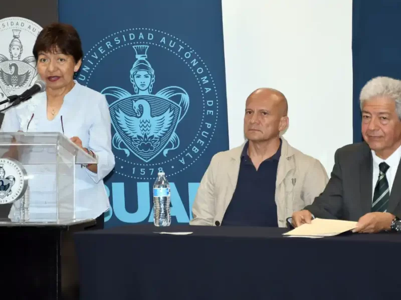 Reconoce la Rectora Lilia Cedillo el crecimiento y consolidación del IFUAP