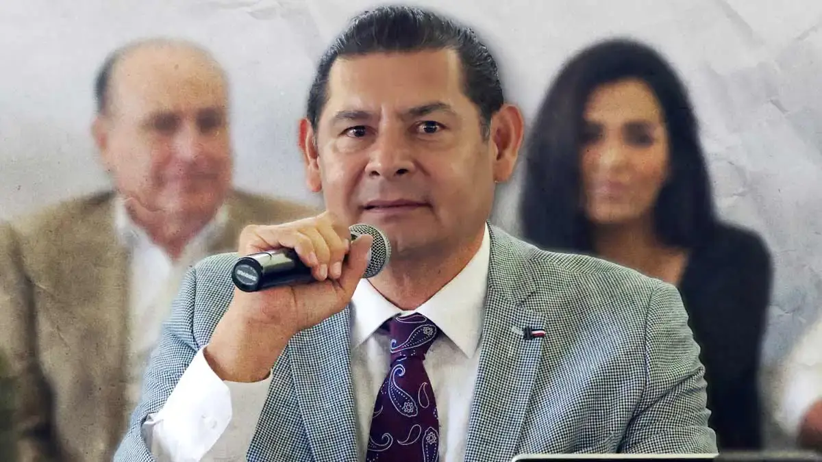 Alejandro Armenta reprocha modificación de Ley Chaleco y pide a motociclistas ser responsables
