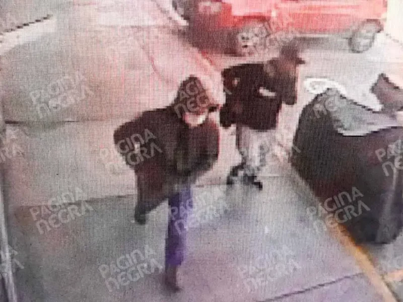 Asaltan Coppel La Ciénega, Puebla; delincuentes se llevan decenas de celulares