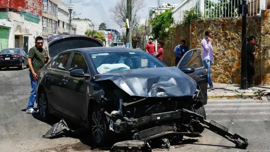 Durante abril de 2025, se registraron en promedio 14 accidentes viales diario en Puebla capital
