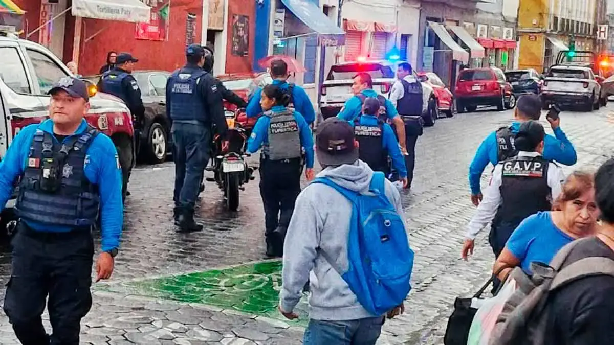 Detienen a banda tras asalto a tienda Coppel en el Centro Histórico de Puebla