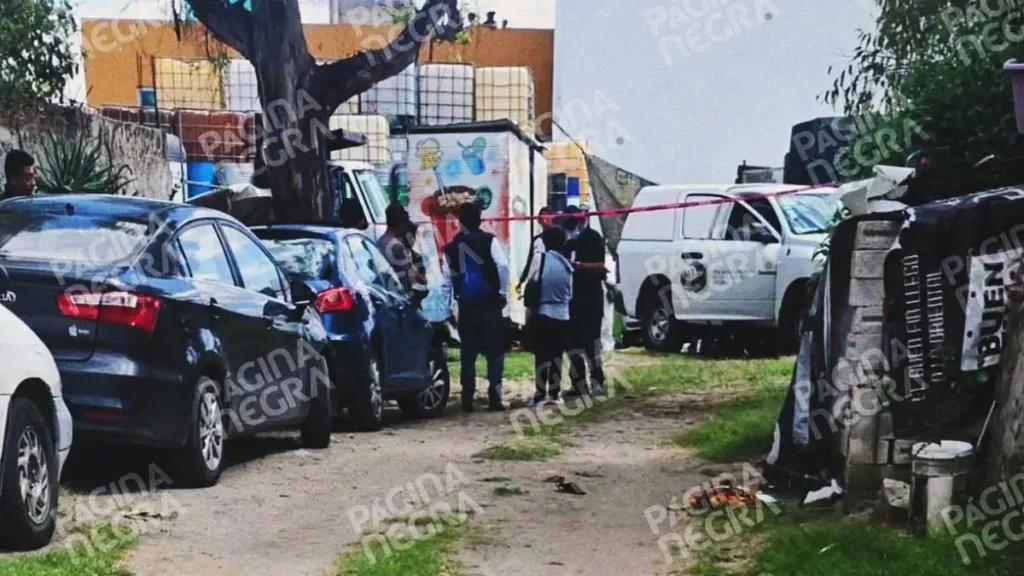 Mecánico murió aplastado por camioneta que reparaba en Ignacio Romero Vargas, Puebla