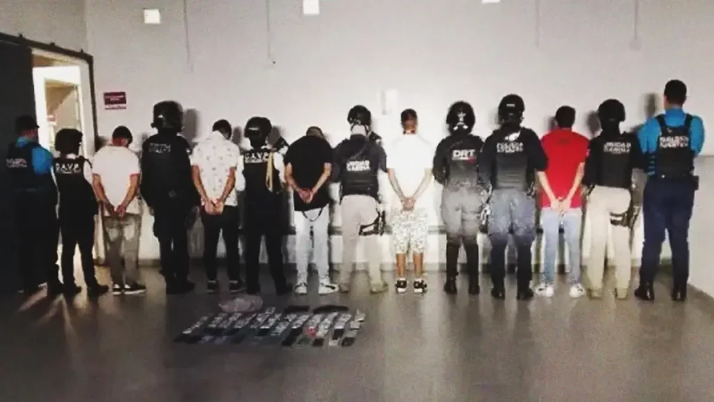Policía Municipal y Estatal detienen a banda de robacelulares relacionada a robos en Coppel y Sam’s en Puebla