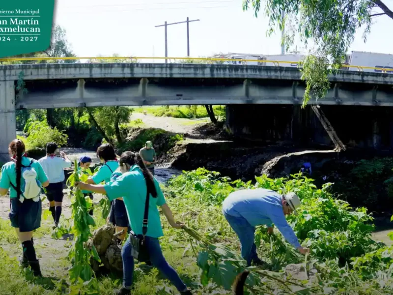 Gobierno de Texmelucan realiza faena comunitaria en el Río Atoyac