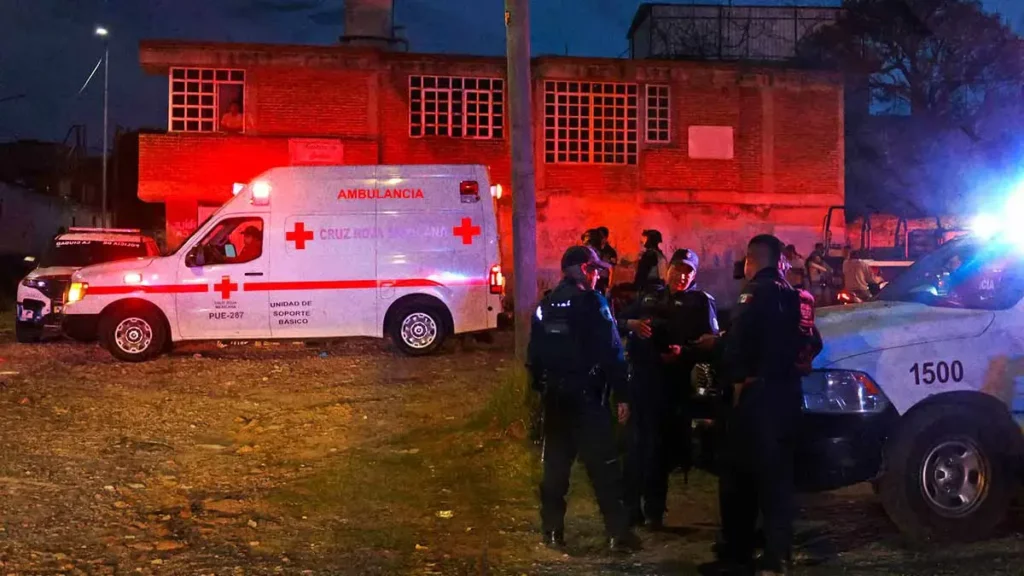 Enfrentamiento entre bandas dejó seis heridos en la colonia Gonzalo Bautista O'Farril, Puebla