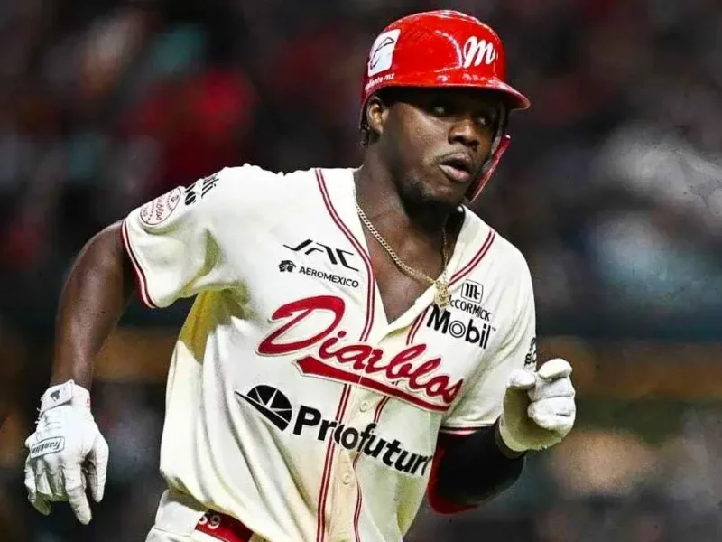 Arístides Aquino comanda triunfo de los Diablos Rojos del México sobre los Pericos de Puebla 