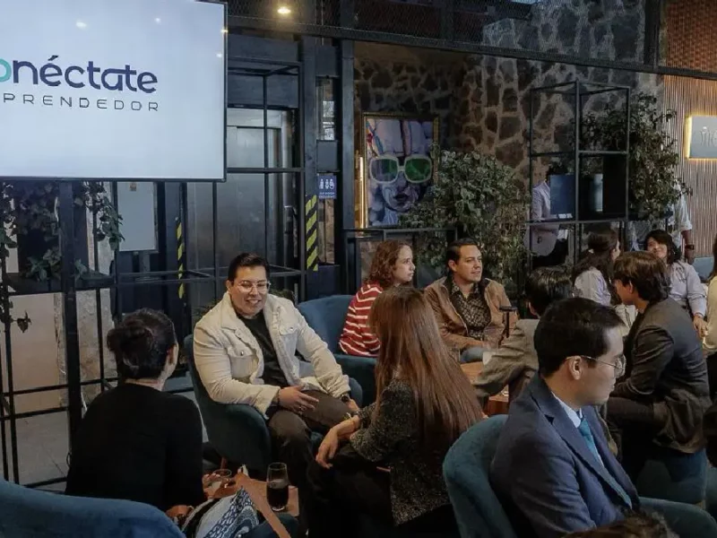 Celebra Gobierno de la Ciudad Conéctate Emprendedor para fortalecer a emprendedores y microempresarios