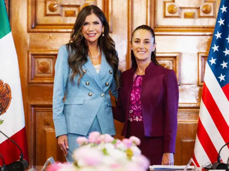 Claudia Sheinbaum niega incitar protestas migrantes, Kristi Noem la condena por supuestamente avivar disturbios